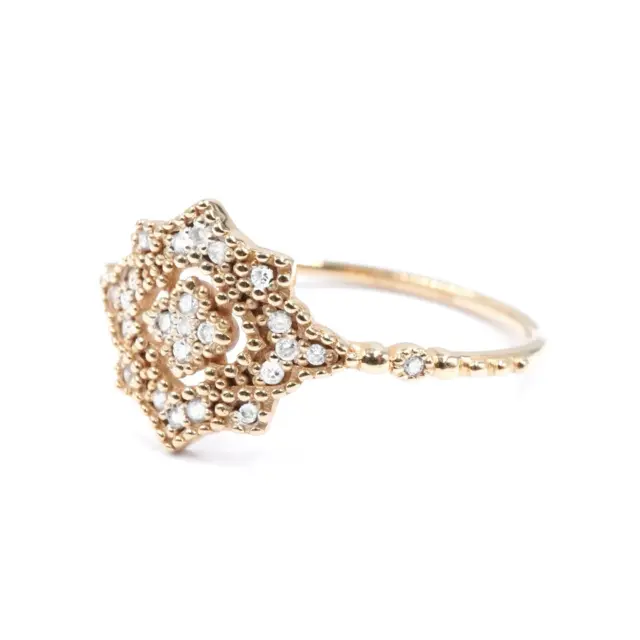 Bague Nina Flower. 🌻 Une délicate dentelle d’or 18 carats qui enlace le doigt, légère, lumineuse, presque imperceptible… 

Nina Flower ring. 🌻 A delicate lace of 18k gold that wraps around the finger — light, luminous, almost imperceptible…

#jewelryoftheday #baguedentelle #diamondring 
#ringoftheday #ringoftheday #engagementring #weddingband #baguedefiancailles #angelebroussejewelry
